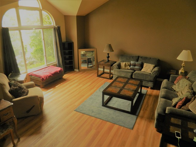 5411 Maple Glen Ct