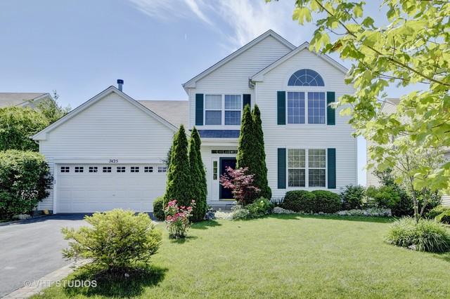 8212 Waterbury Dr