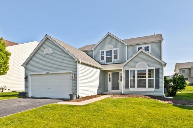 For Sale: 7710 Scarlett Oak Dr Plainfield, IL 60586