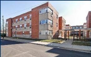 914 N Austin Blvd #A4