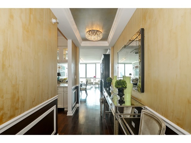 1201 S Prairie Ave #3002
