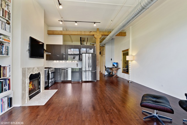 For Sale: 1525 S Michigan Ave #APT 312 Chicago, IL 60605