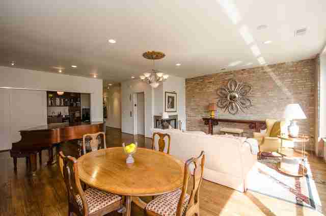 1526 S Wabash Ave #4