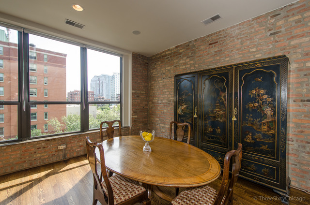 1526 S Wabash Ave #4