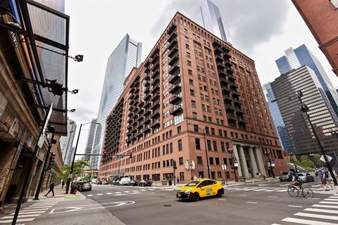 165 N Canal St #1113