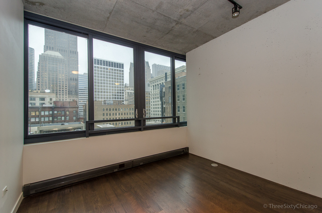 235 W Van Buren St #1720