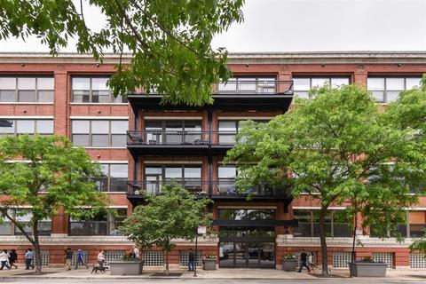 1040 W Adams St #241
