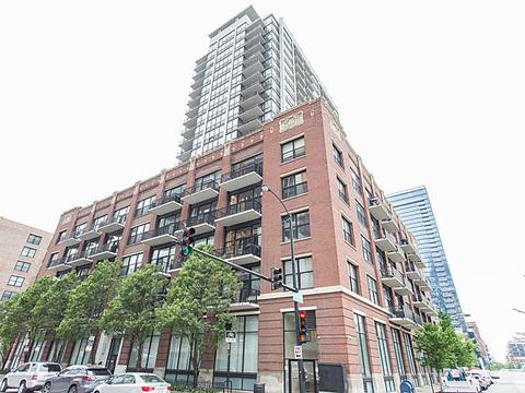 1040 W Adams St #241
