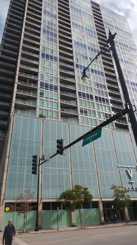 611 S Wells St #2101