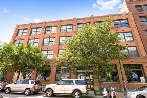 11 N Green St #4B