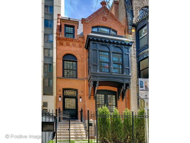 61 W Erie St #PH