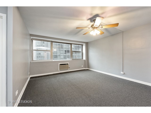 800 S Wells St #806