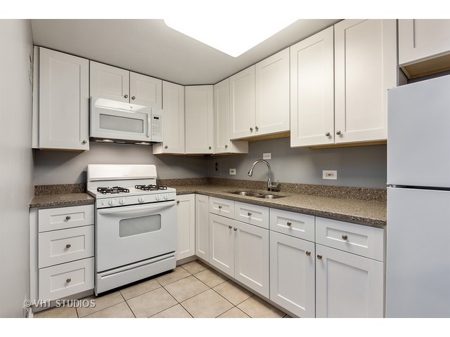 800 S Wells St #806