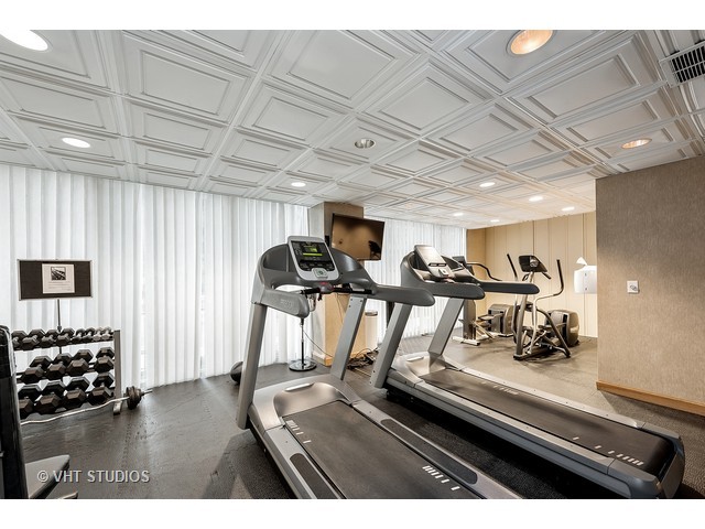 800 S Wells St #806