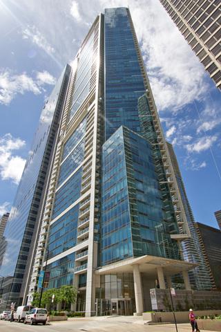 403 N Wabash Ave #12B