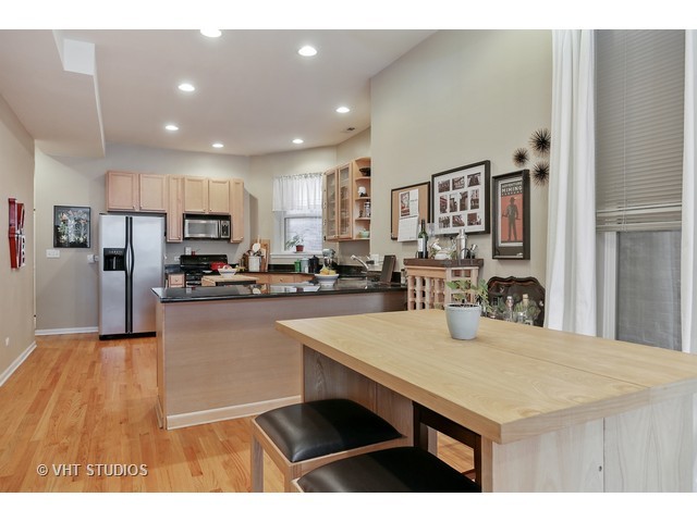 736 W Waveland Ave #3S