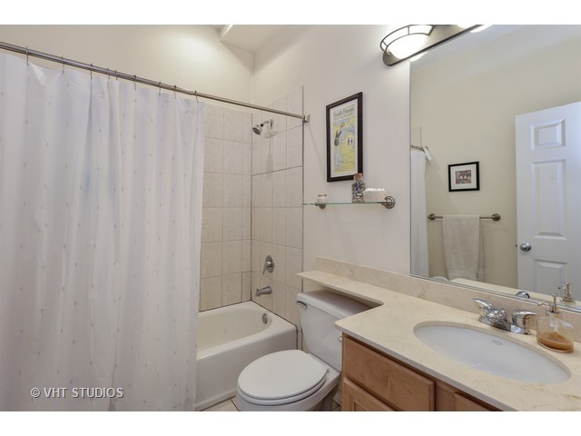 736 W Waveland Ave #3S
