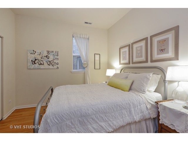736 W Waveland Ave #3S