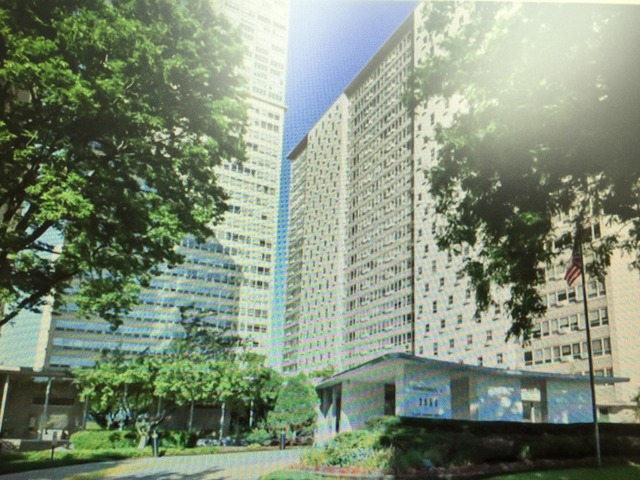 For Sale: 3950 N Lake Shore Dr #APT 1526 Chicago, IL 60613