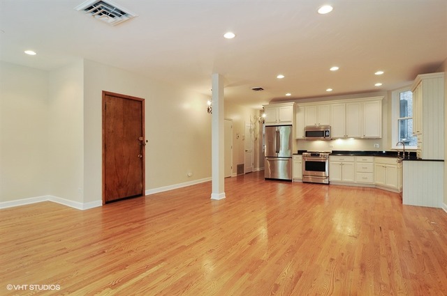 For Sale: 836 W Wrightwood Ave #APT 2 Chicago, IL 60614