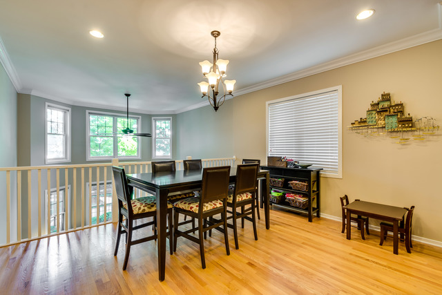 For Sale: 2756 N Wolcott Ave #1S Chicago, IL 60614
