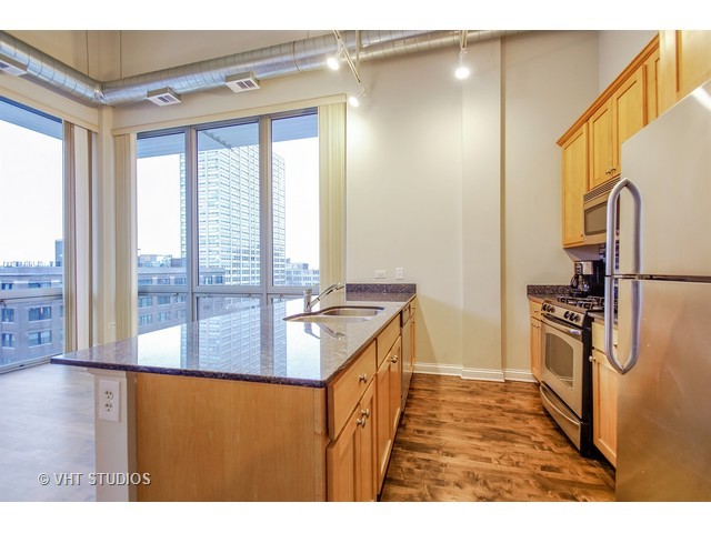 2025 S Indiana Ave #501