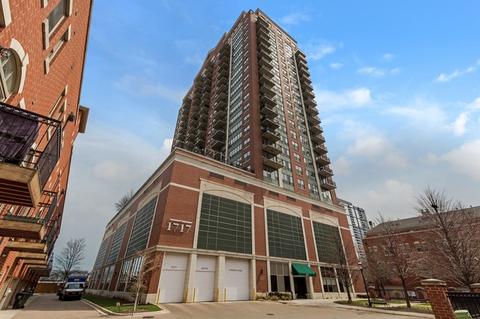 1335 S Prairie Ave #701