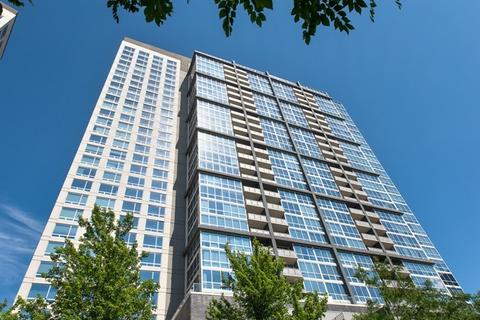 1727 S Indiana Ave #106