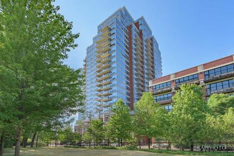 1727 S Indiana Ave #106
