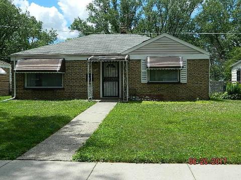 8653 S Saginaw Ave