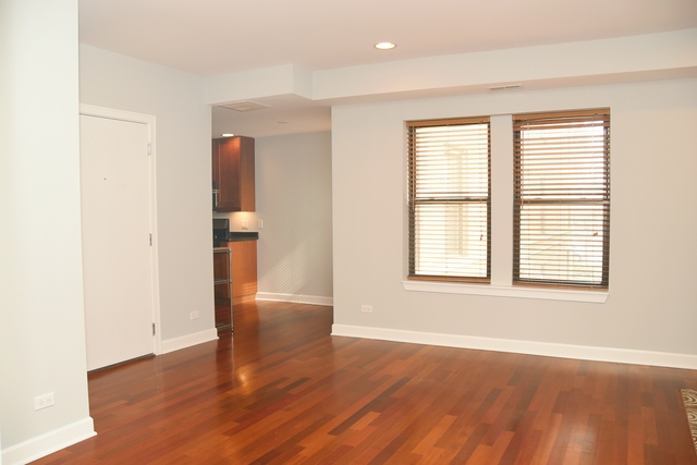4258 W Lawrence Ave #2S