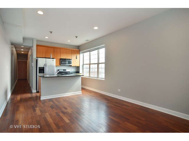 1949 N Monticello Ave #2