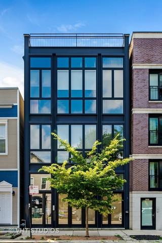 2044 W Roscoe St #2S