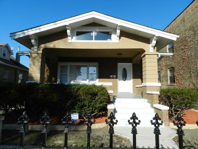841 N Damen Ave