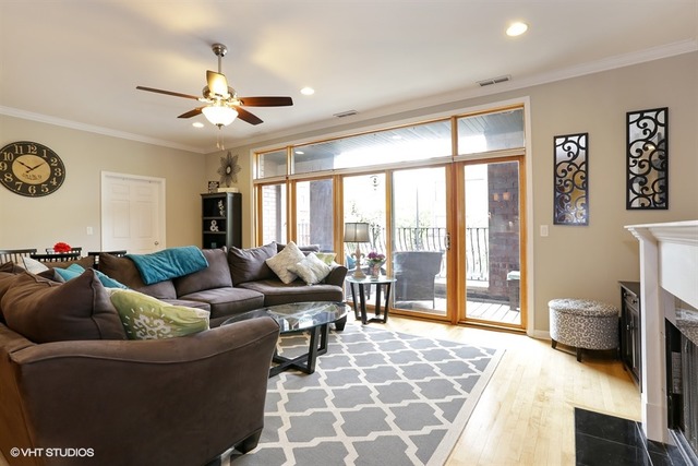 For Sale: 810 N Wolcott Ave #2B Chicago, IL 60622