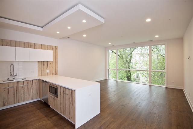 For Sale: 2734 W Cortez St #2 Chicago, IL 60622