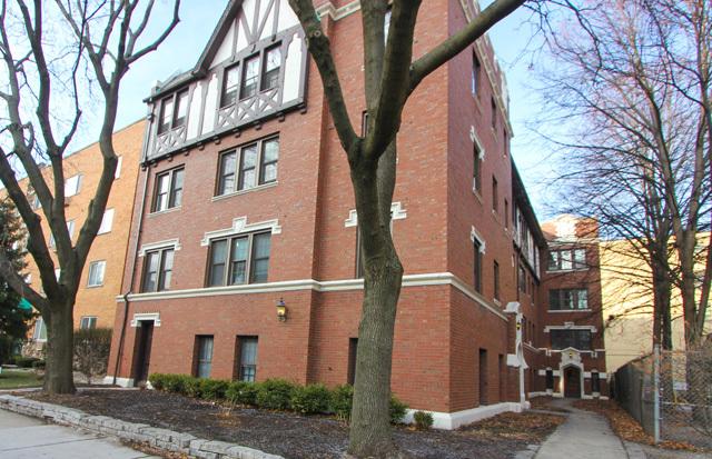 3556 W Belle Plaine Ave #2