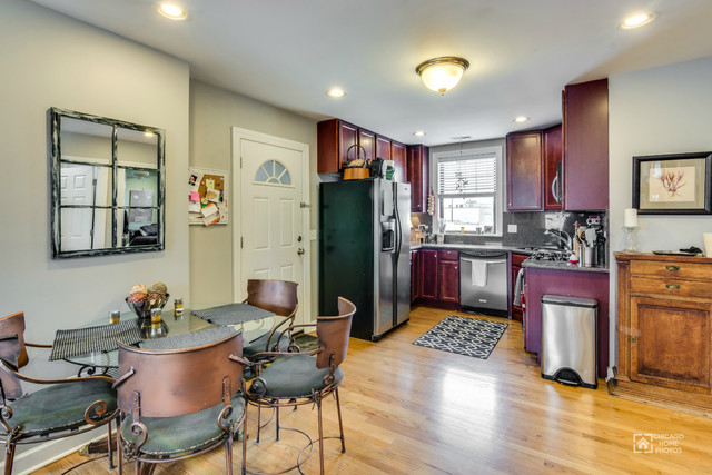 2307 W Ainslie St #1
