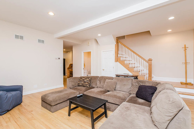 3333 W Pensacola Ave