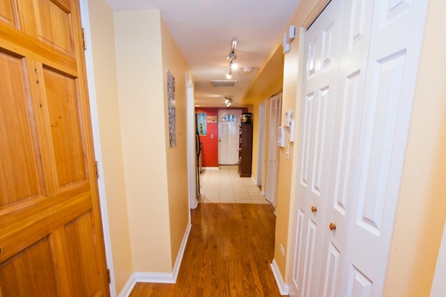 For Sale: 4852 N Sacramento Ave #APT G Chicago, IL 60625