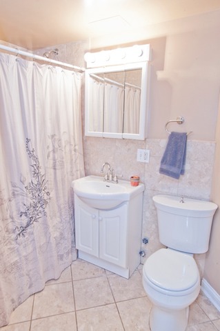 For Sale: 4852 N Sacramento Ave #APT G Chicago, IL 60625