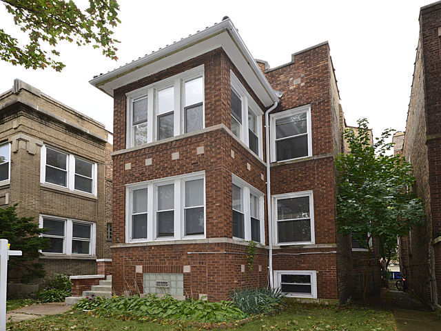 5510 N Sheridan Rd #11B