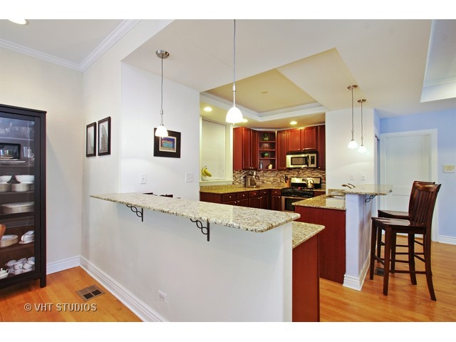 For Sale: 1264 W North Shore Ave #APT 1 Chicago, IL 60626