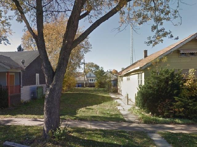 5633 N Kilbourn Ave