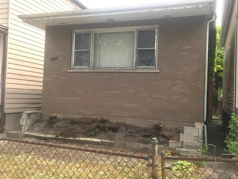 10148 S Calumet Ave