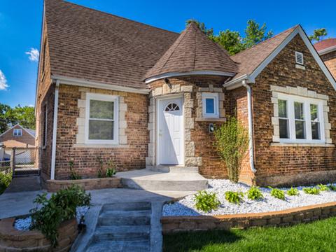 3637 W Marquette Rd