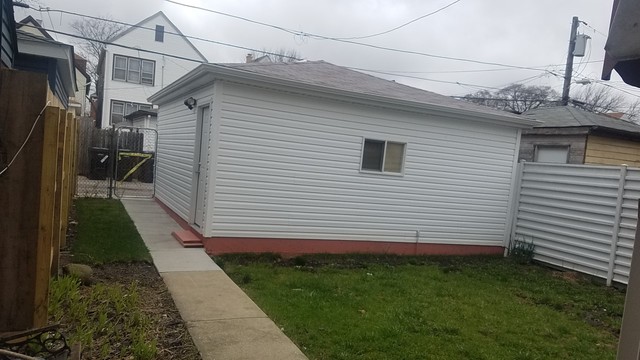 2100 W 50th Pl
