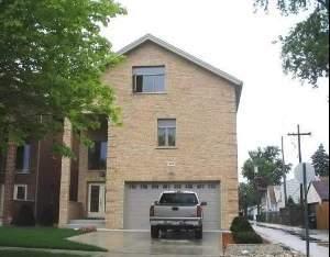 1807 N 79th Ave
