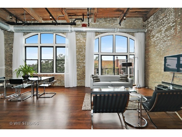 For Sale: 1050 W Hubbard St #APT 3B Chicago, IL 60642