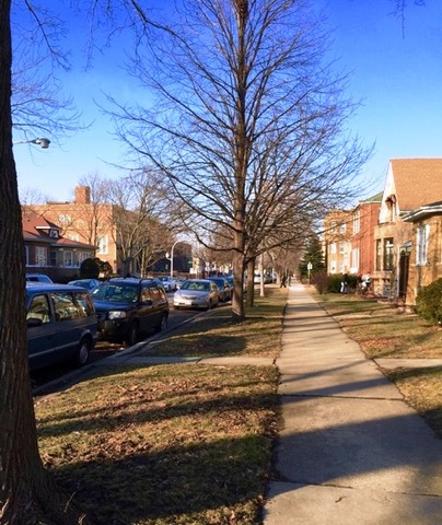 For Sale: 6641 N Washtenaw Ave Chicago, IL 60645
